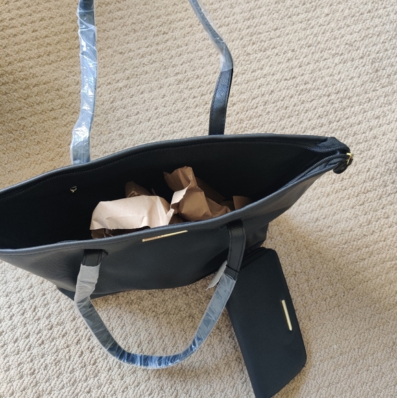 Brand new black tote bag and wallet. - Picture 3 of 5
